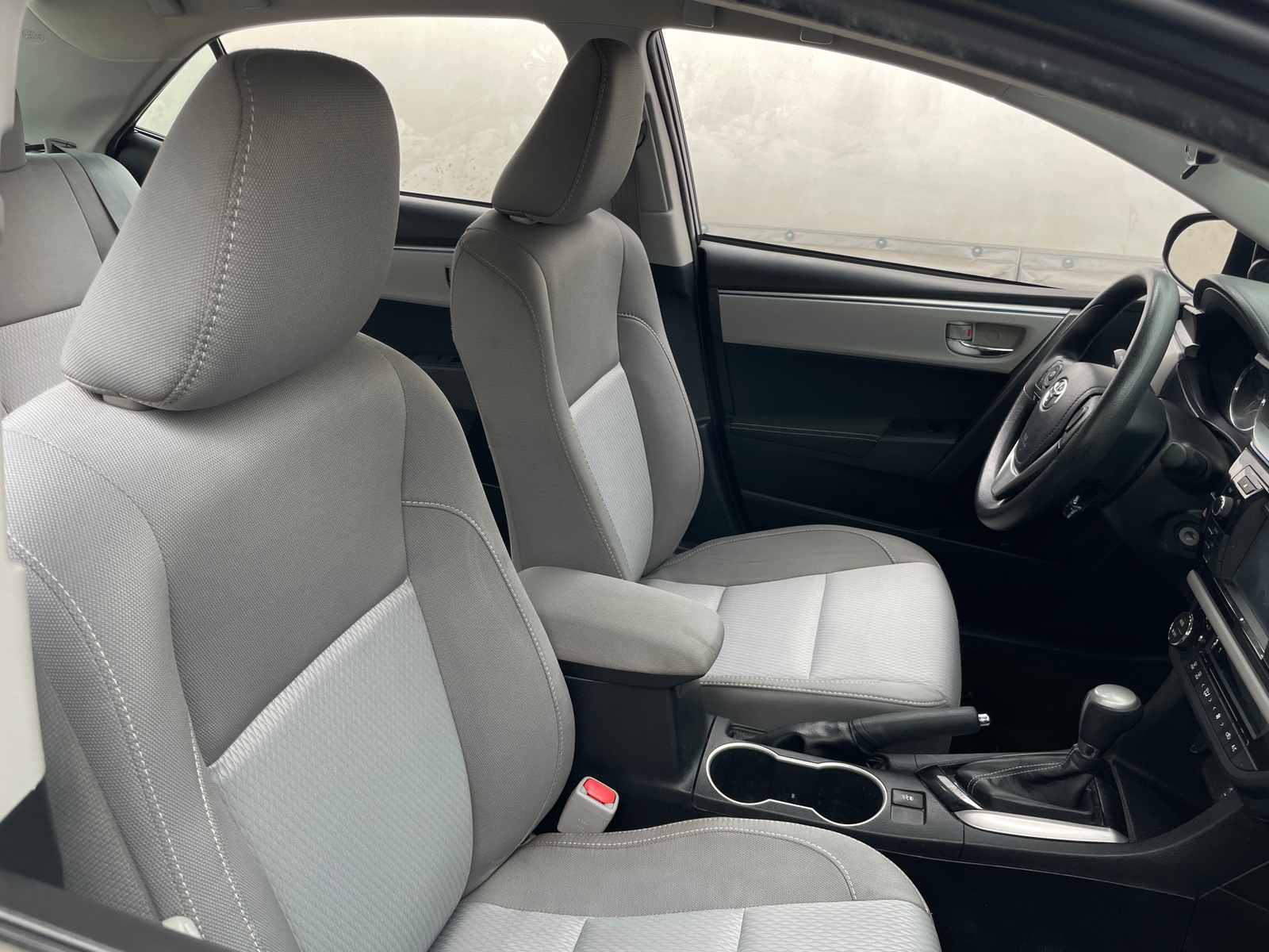 Thumbnail: 2016 Toyota Corolla - 2