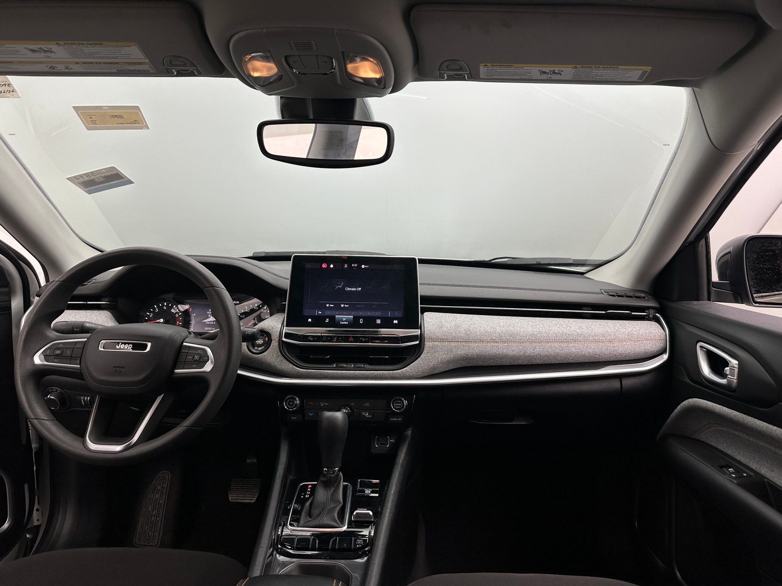 Thumbnail: 2022 Jeep Compass - 3