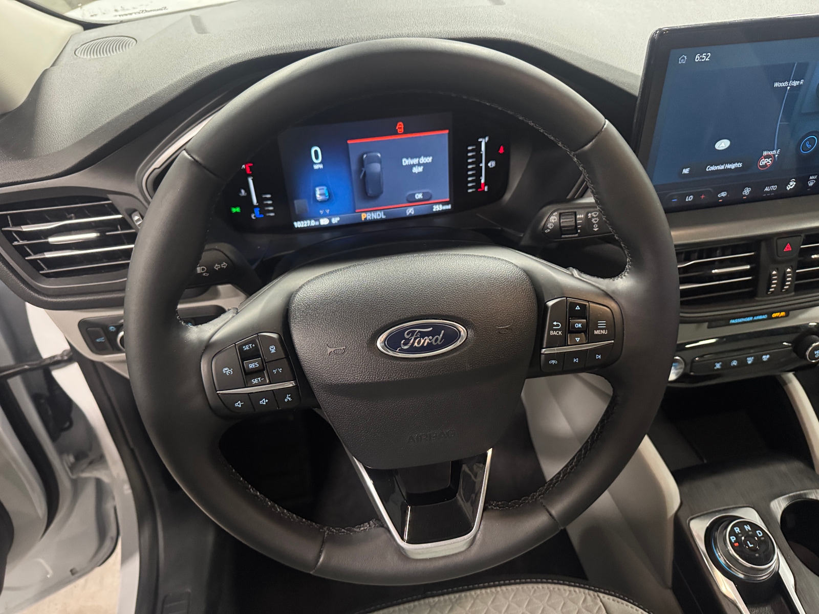 Thumbnail: 2024 Ford Escape - 5