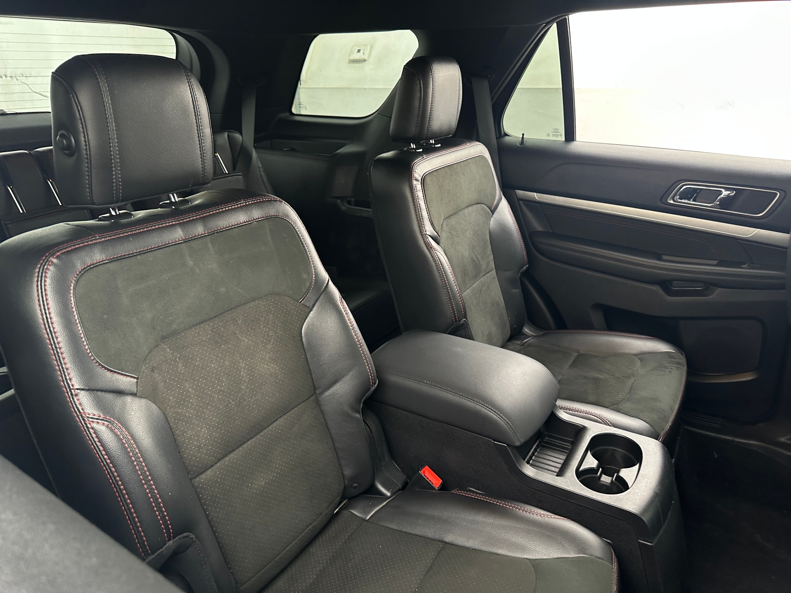 Thumbnail: 2019 Ford Explorer - 5