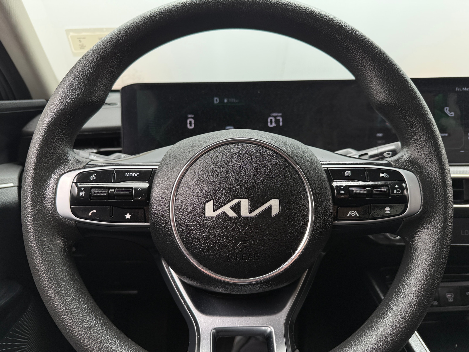 Thumbnail: 2025 Kia K5 - 5