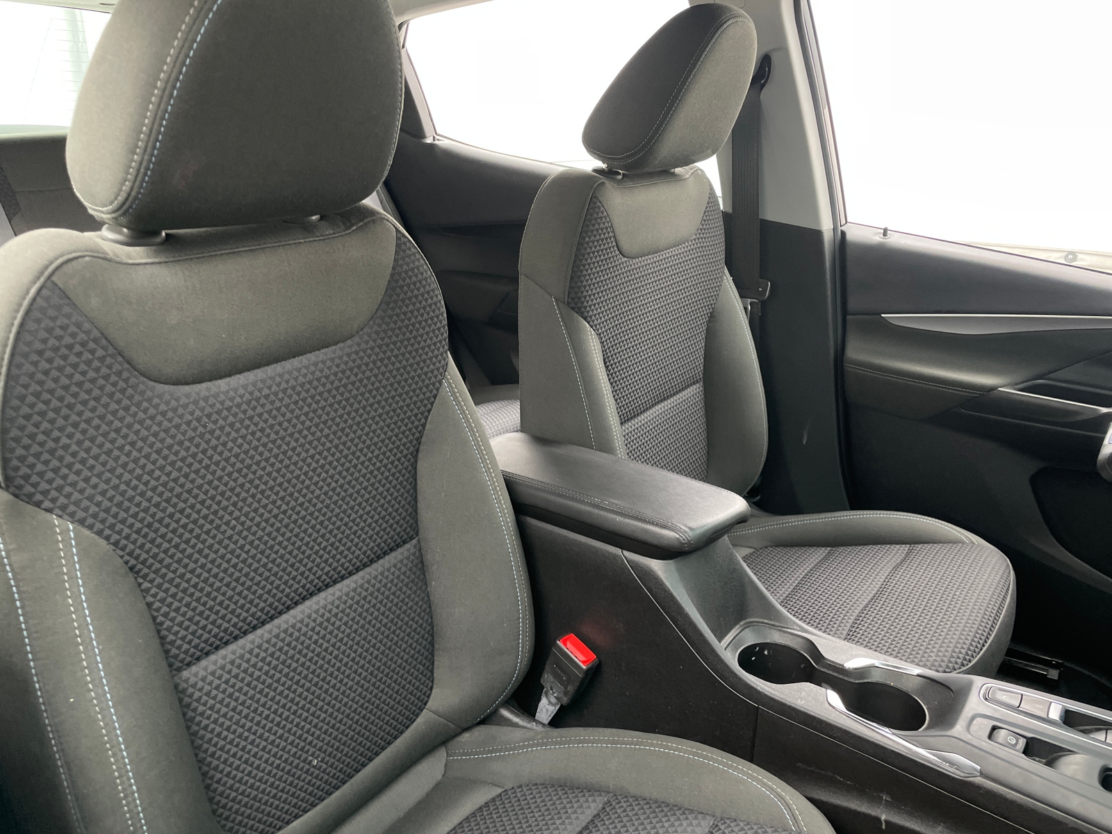 Thumbnail: 2023 Chevrolet Bolt EV - 2