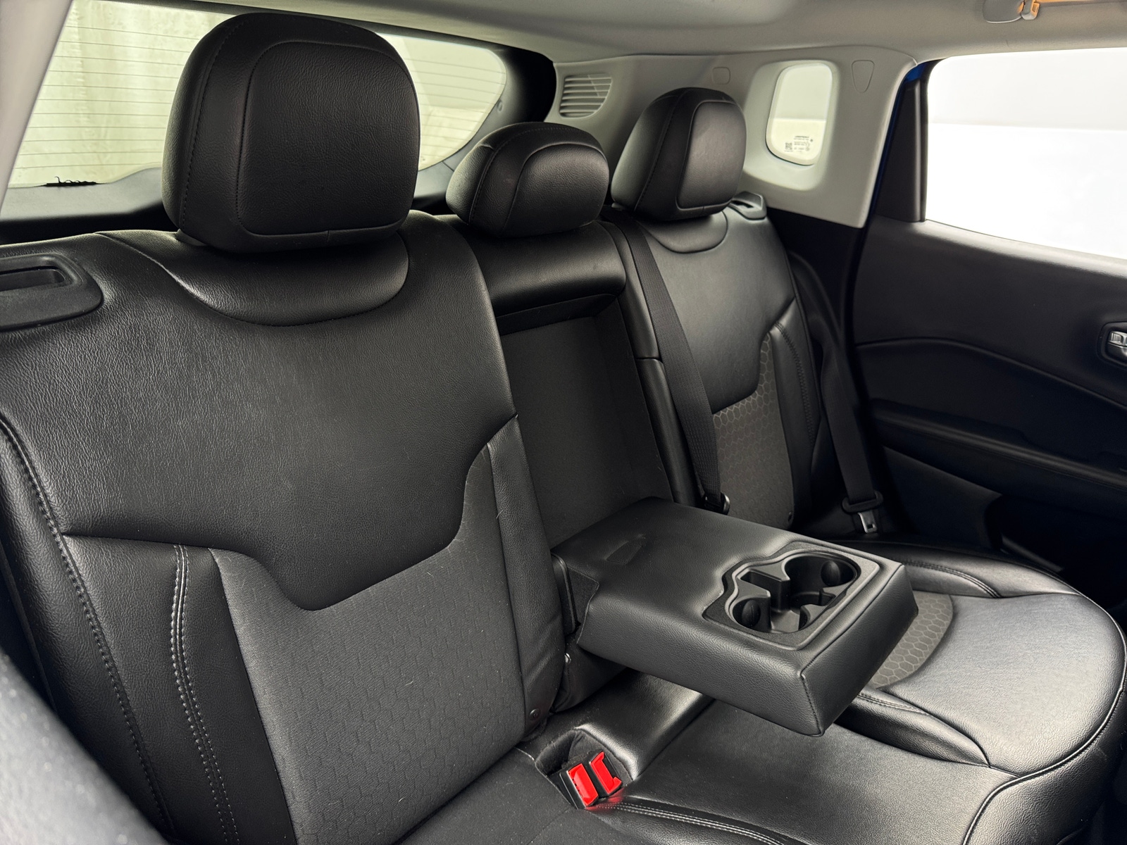 Thumbnail: 2020 Jeep Compass - 6