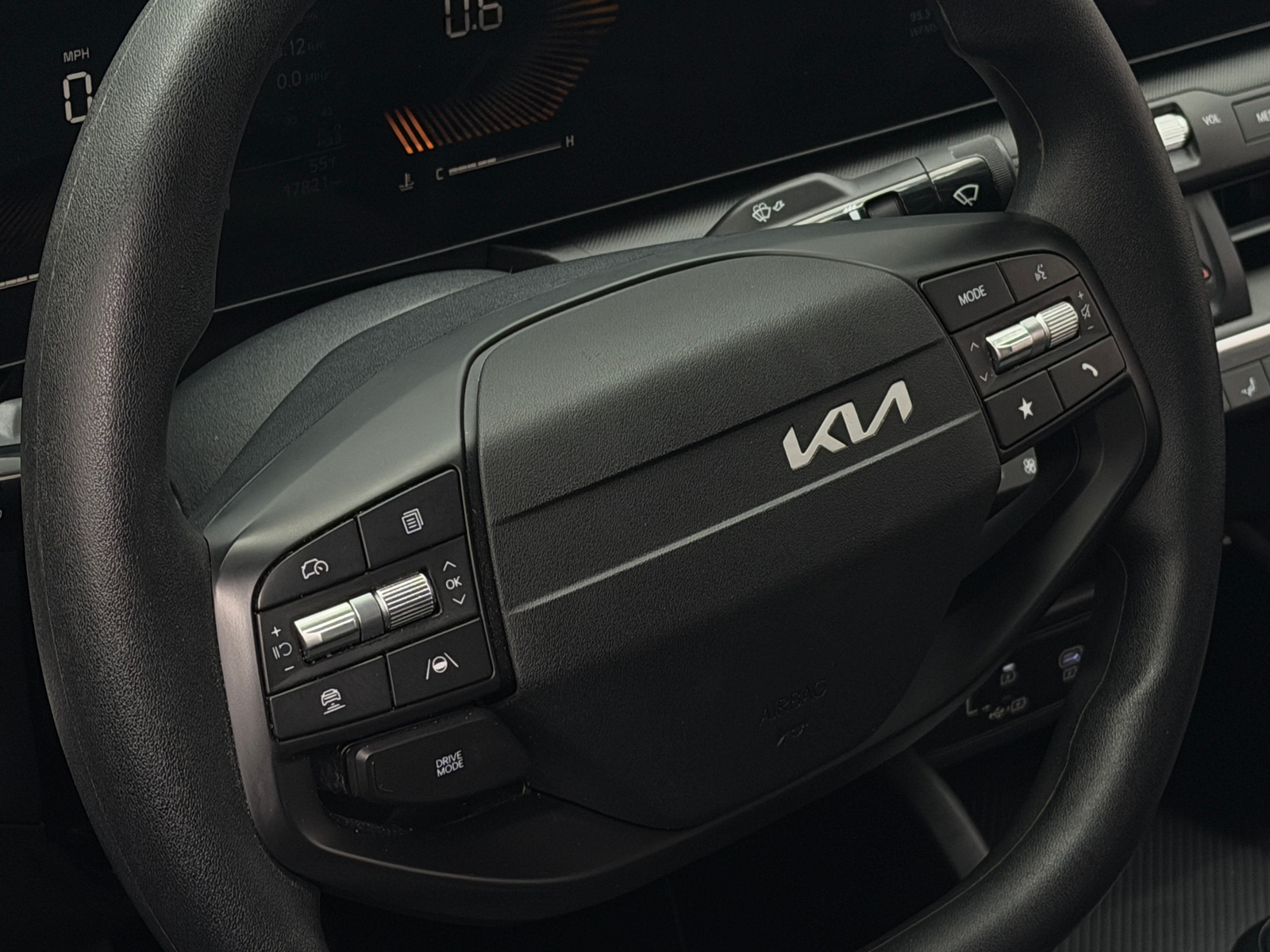 Thumbnail: 2025 Kia K4 - 5
