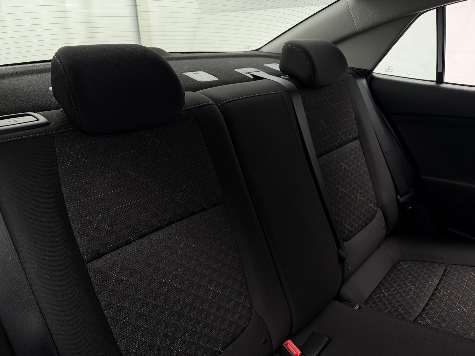 Thumbnail: 2023 Kia Rio - 6
