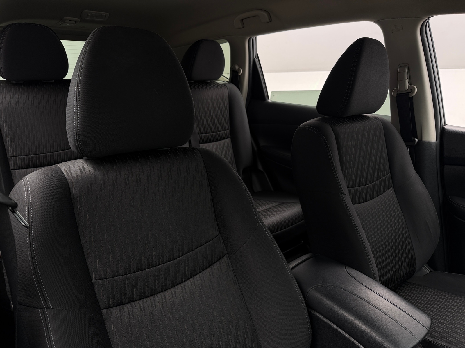 Thumbnail: 2020 Nissan Rogue - 2