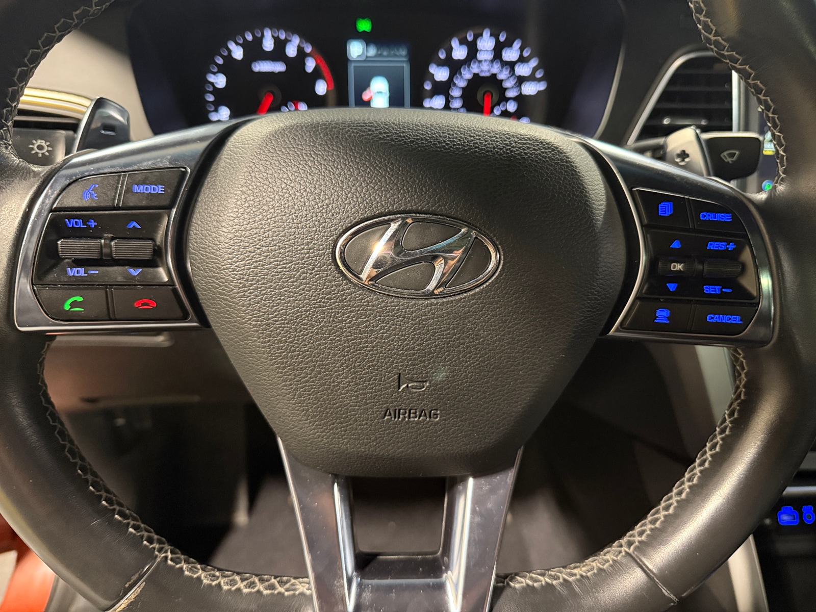 Thumbnail: 2015 Hyundai Sonata - 4