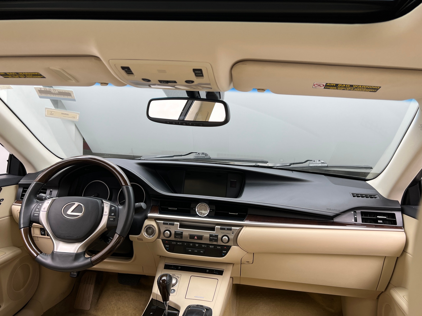 Thumbnail: 2014 Lexus ES - 2