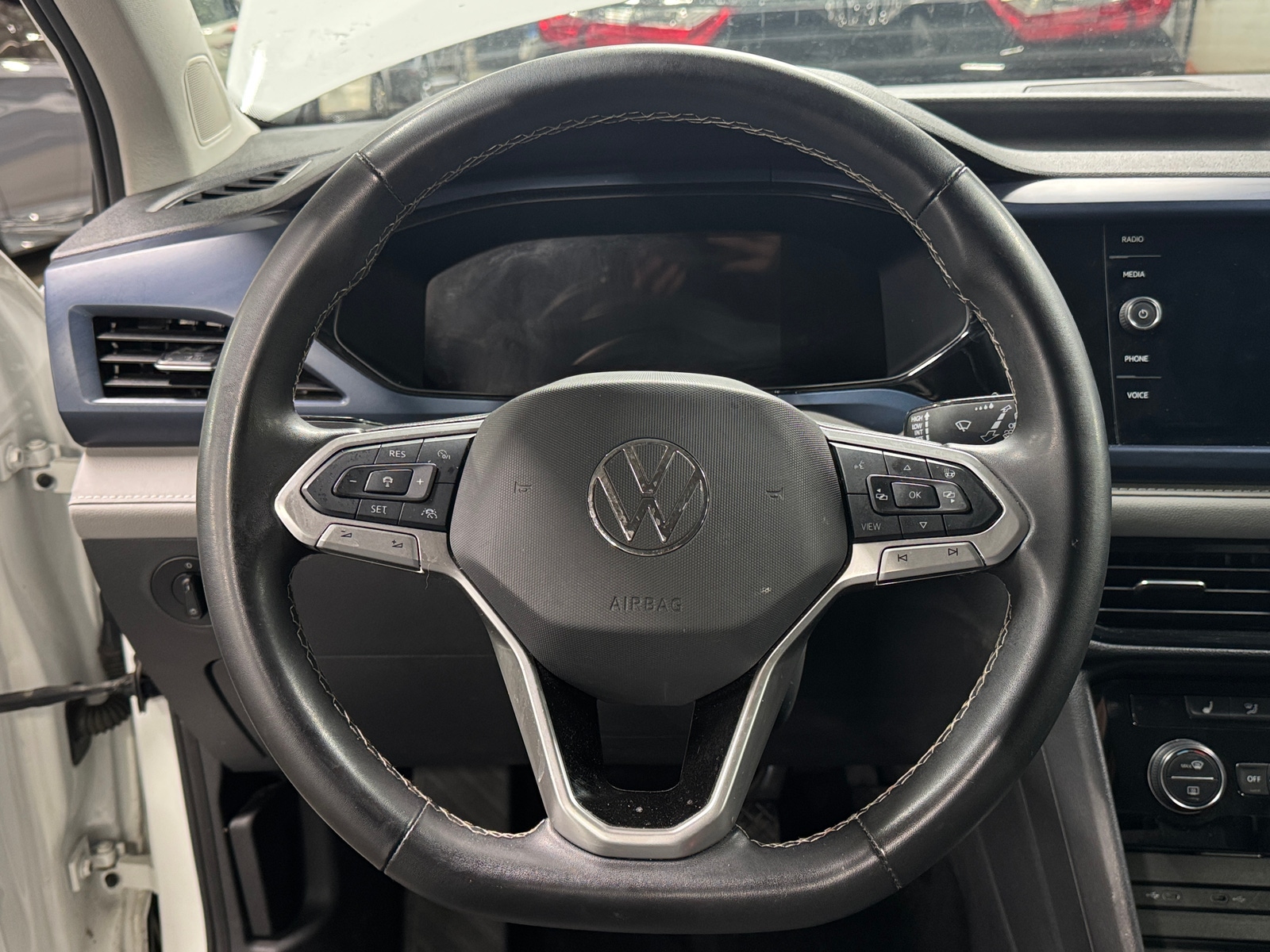 Thumbnail: 2024 Volkswagen Taos - 5