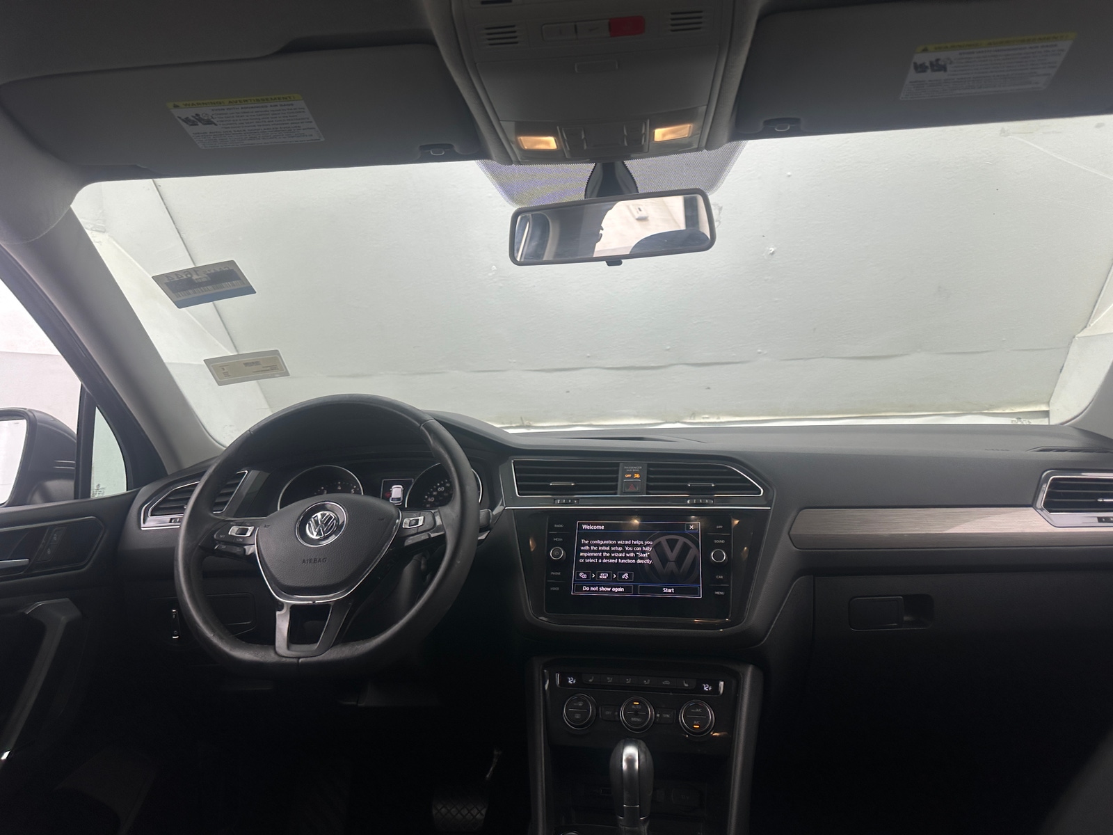 Thumbnail: 2018 Volkswagen Tiguan - 2