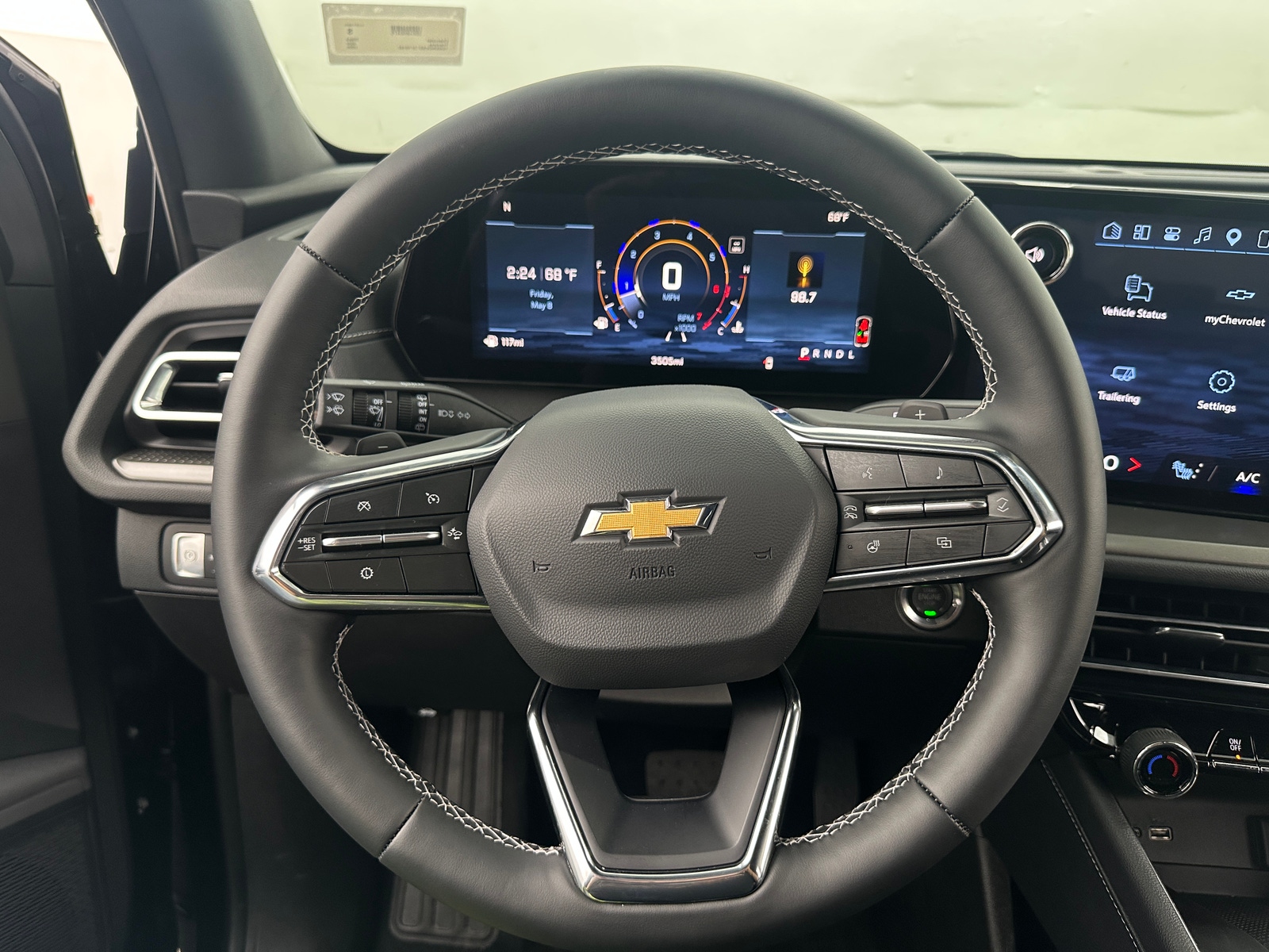 Thumbnail: 2026 Chevrolet Traverse - 5