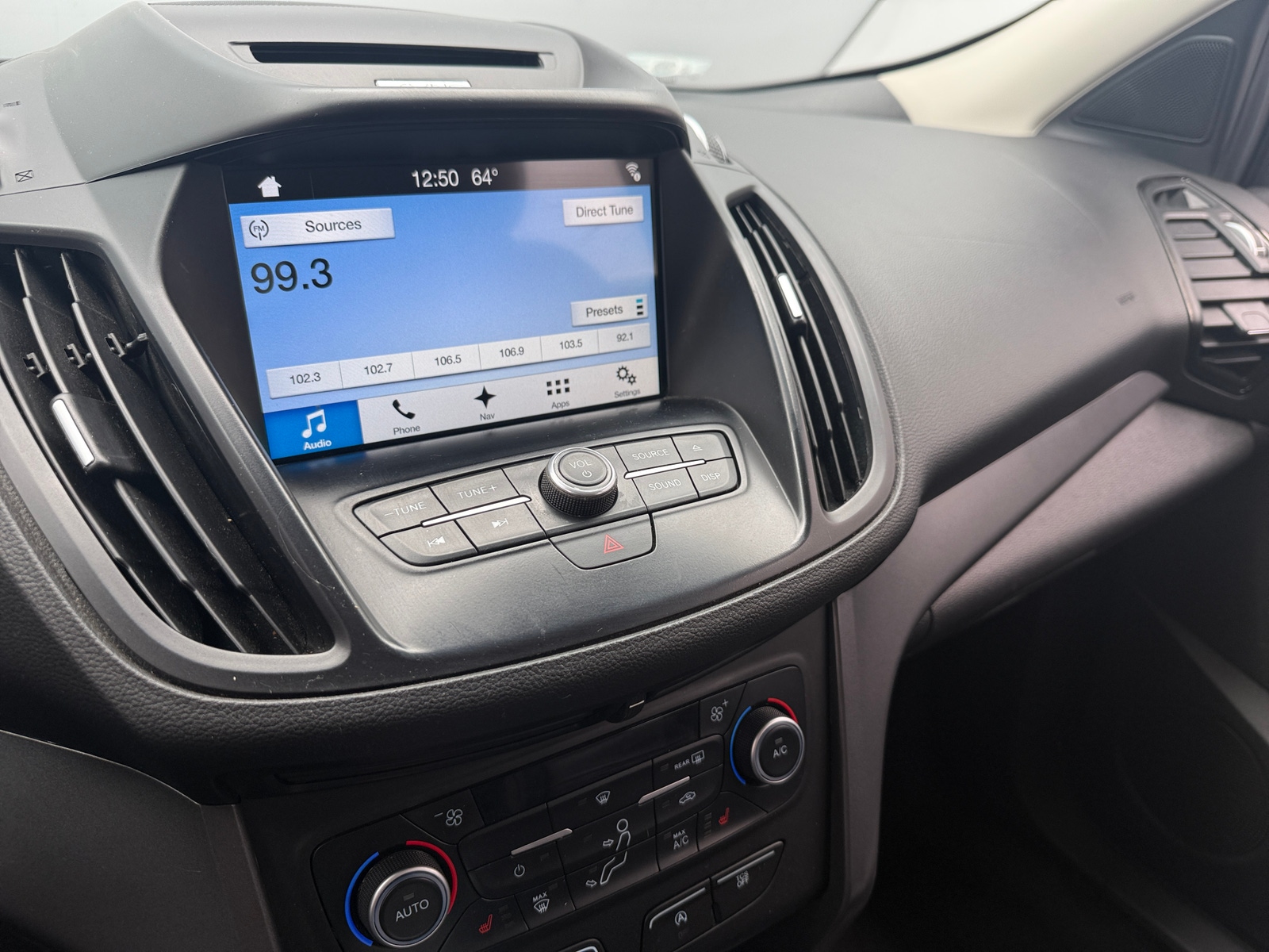 Thumbnail: 2018 Ford Escape - 3