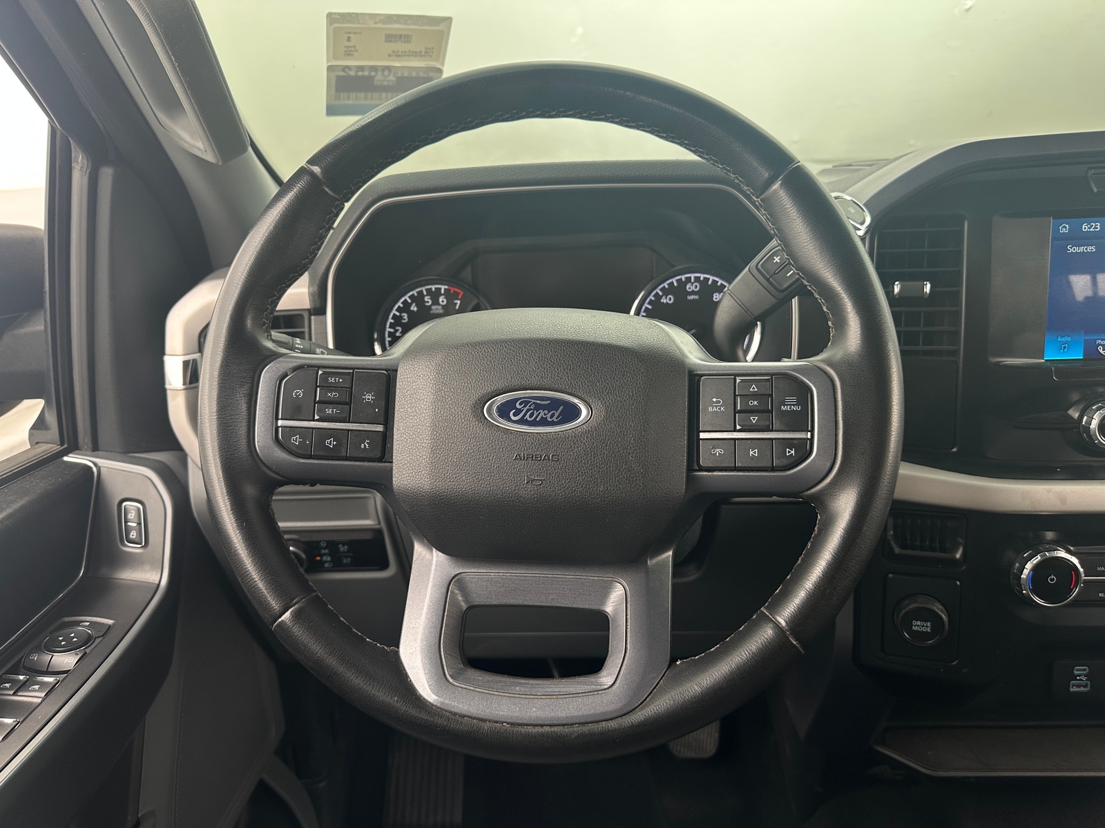 Thumbnail: 2023 Ford Econoline - 5
