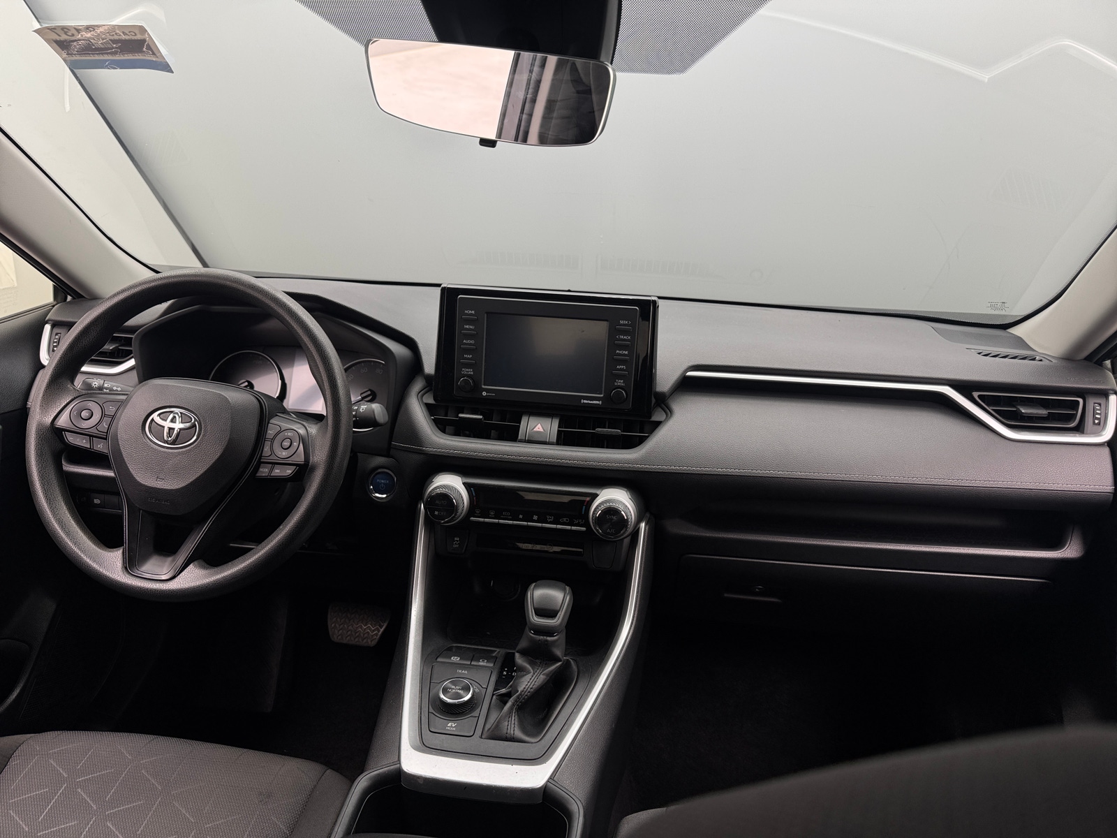 Thumbnail: 2022 Toyota RAV4 - 3