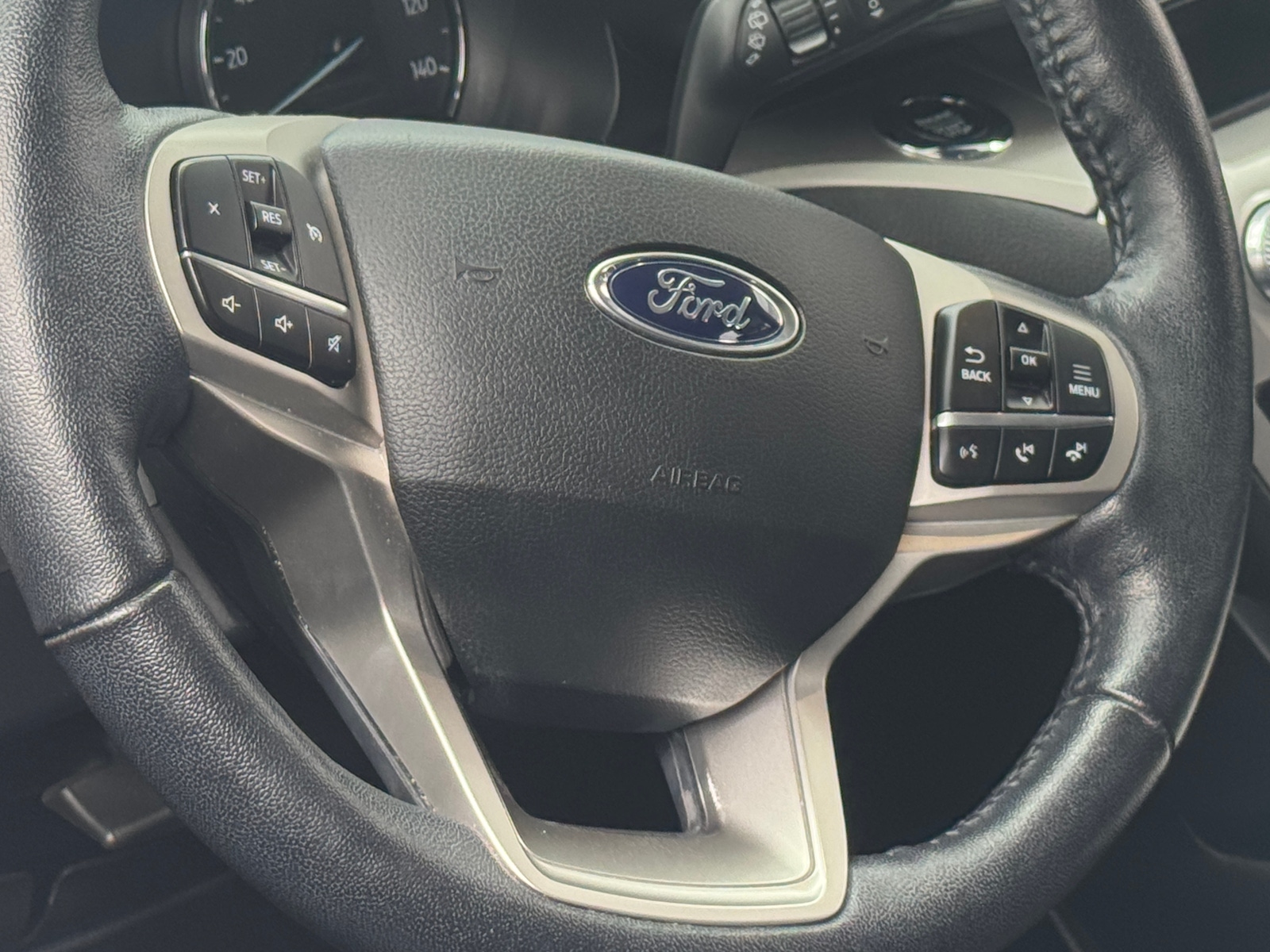 Thumbnail: 2021 Ford Explorer - 5