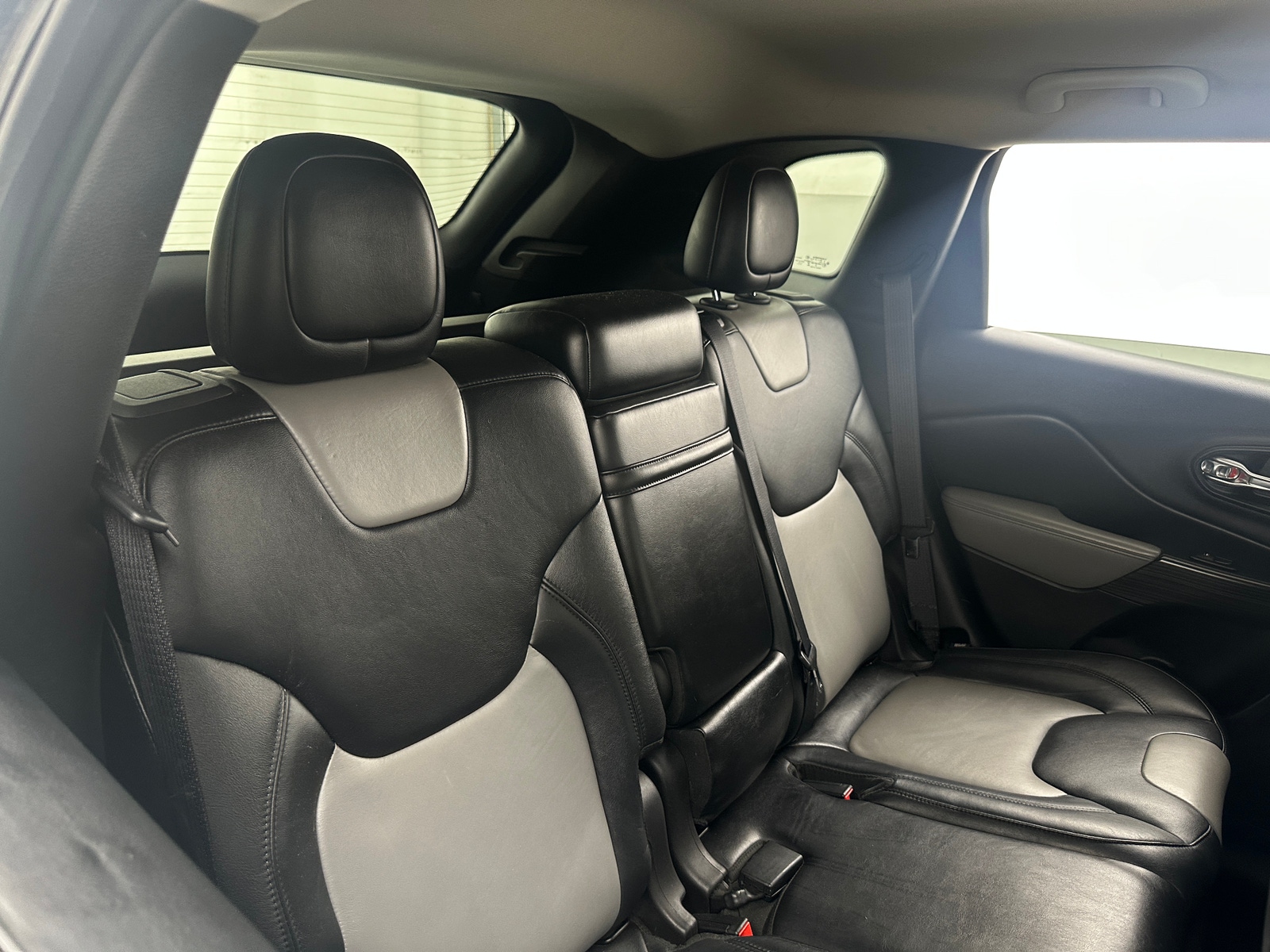 Thumbnail: 2014 Jeep Cherokee - 5