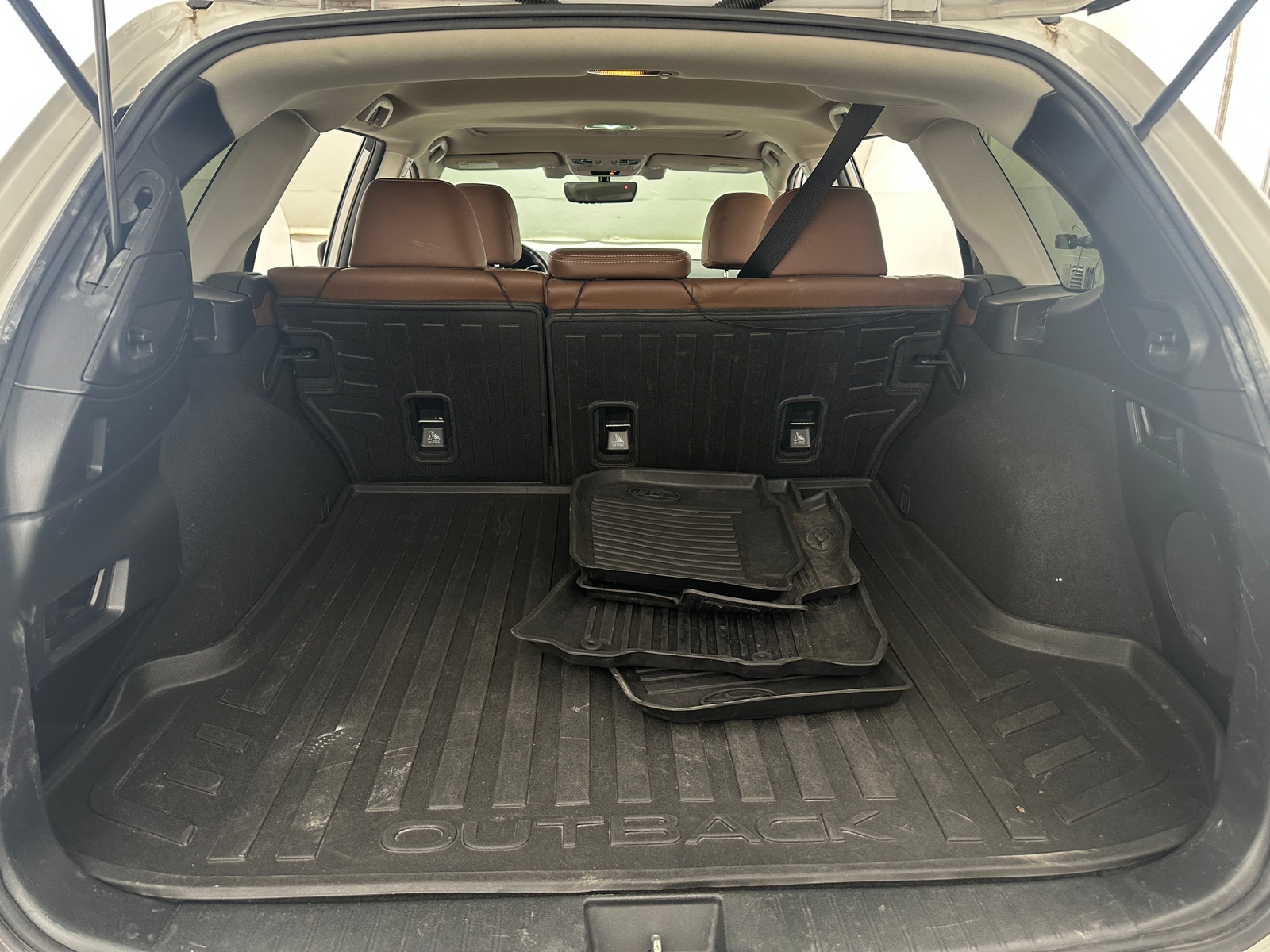 Thumbnail: 2018 Subaru Outback - 6