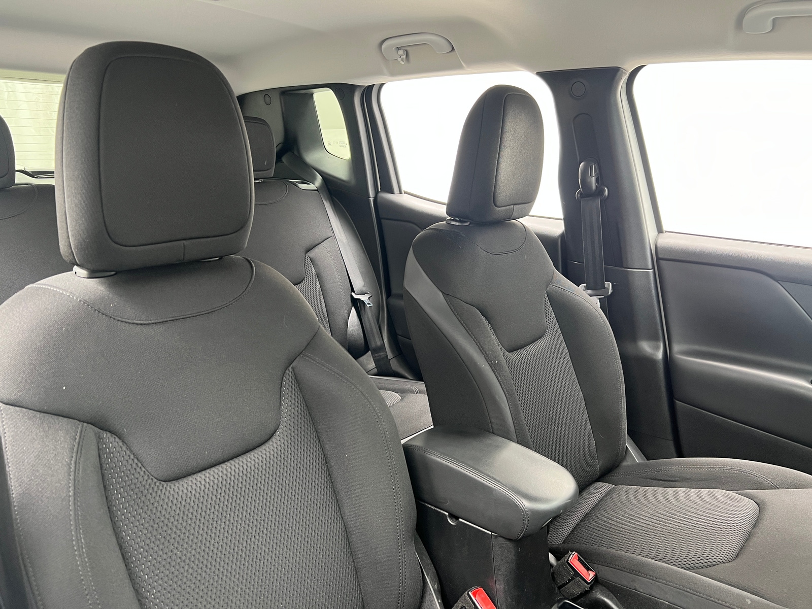 Thumbnail: 2018 Jeep Renegade - 2