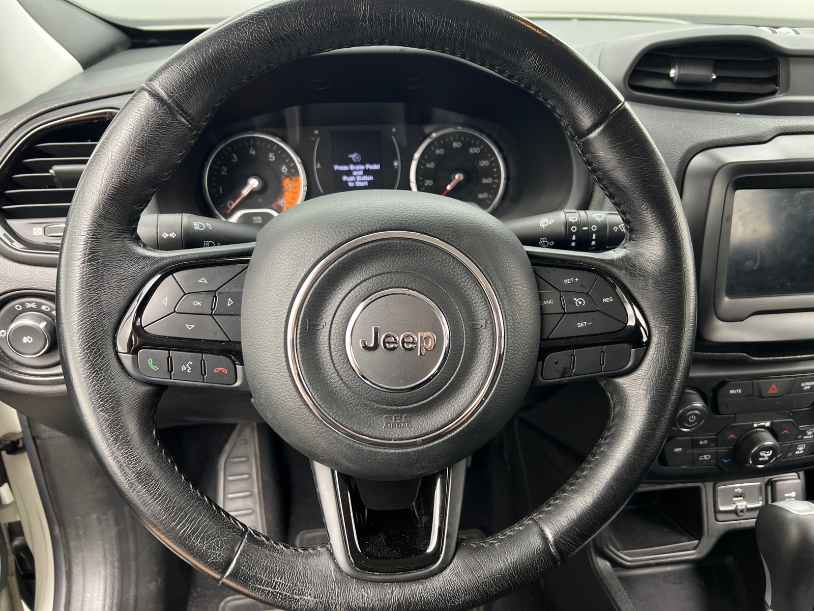 Thumbnail: 2018 Jeep Renegade - 5
