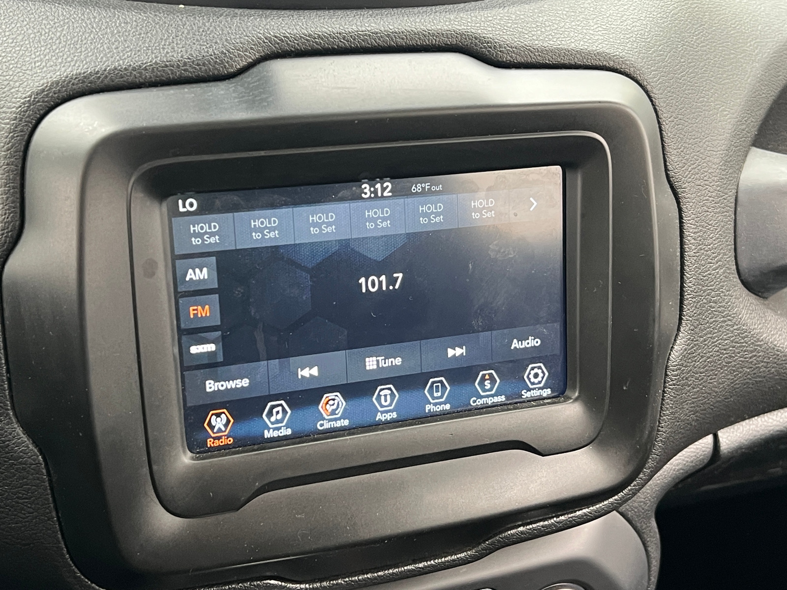 Thumbnail: 2018 Jeep Renegade - 4