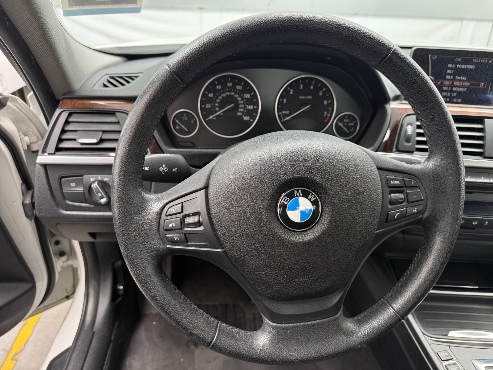 Thumbnail: 2013 BMW 3 Series - 4