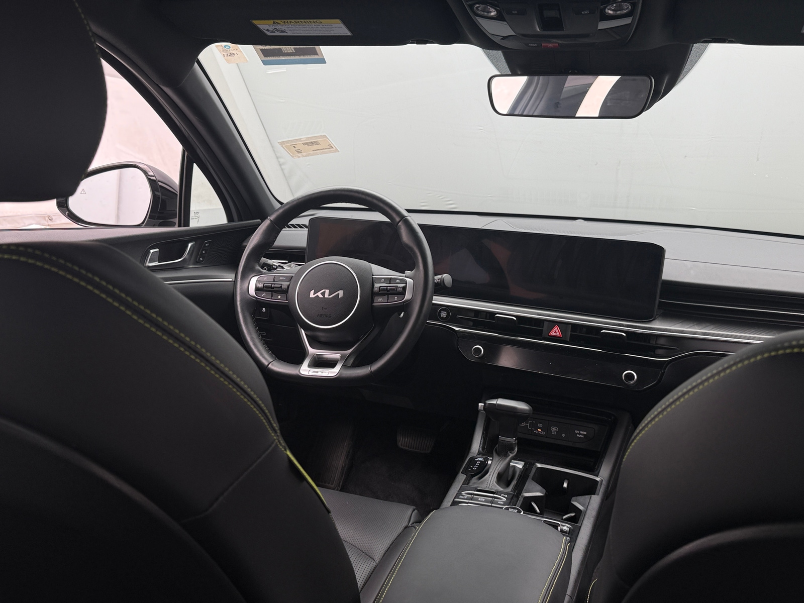 Thumbnail: 2025 Kia K5 - 2