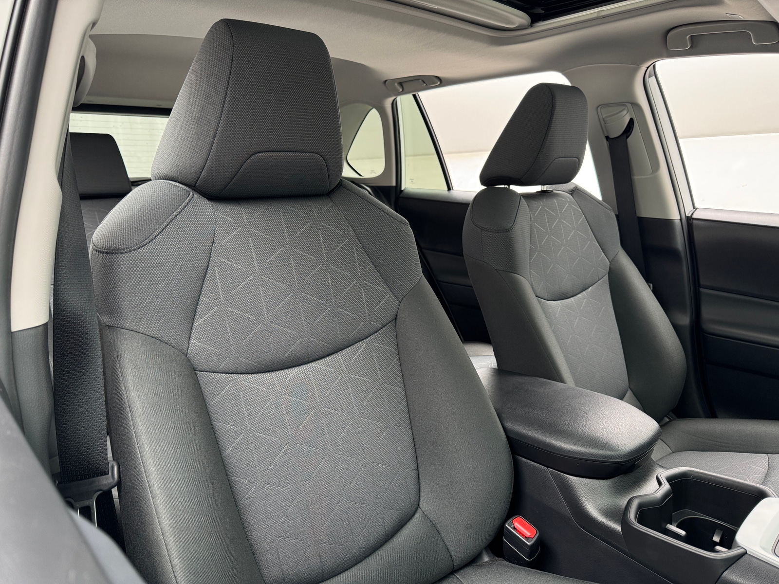 Thumbnail: 2024 Toyota RAV4 - 2