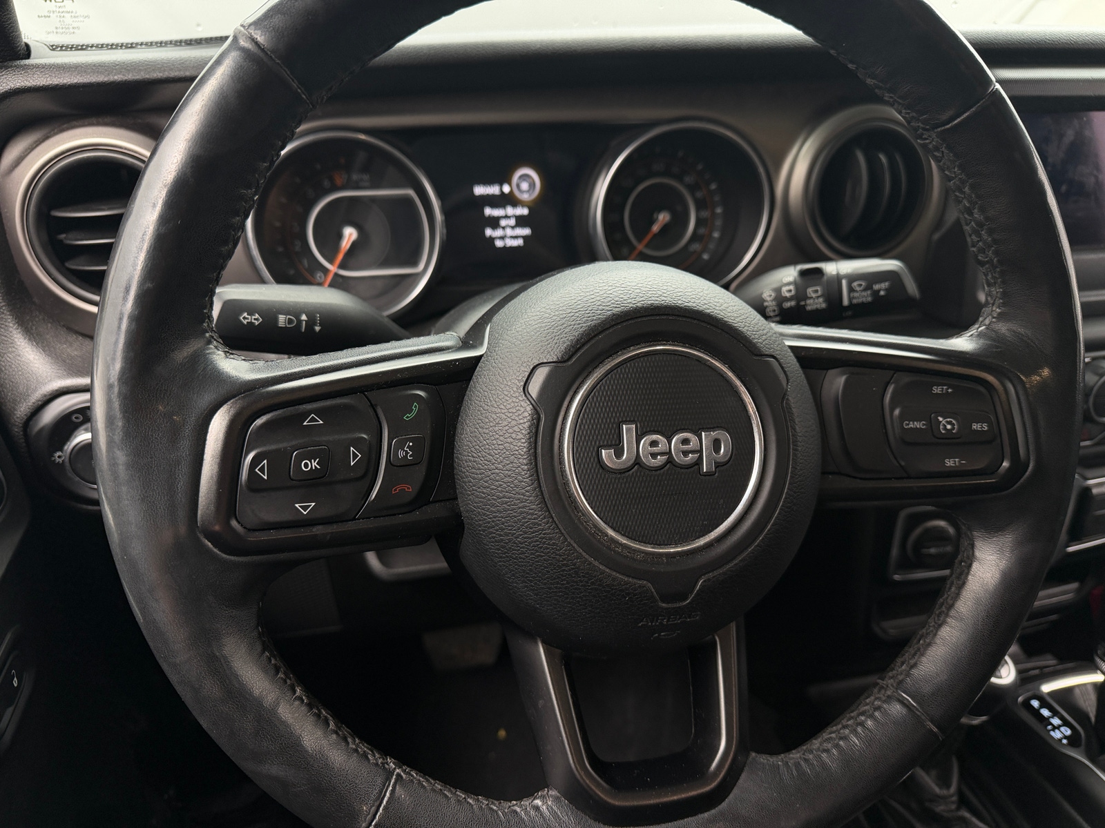 Thumbnail: 2019 Jeep Wrangler - 5