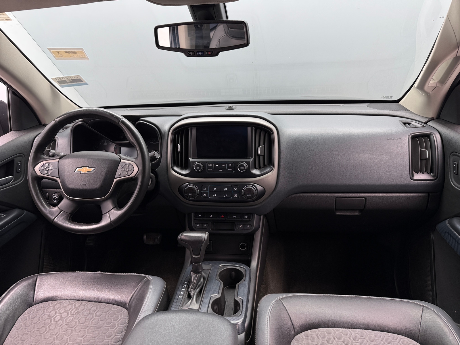 Thumbnail: 2015 Chevrolet Colorado - 2