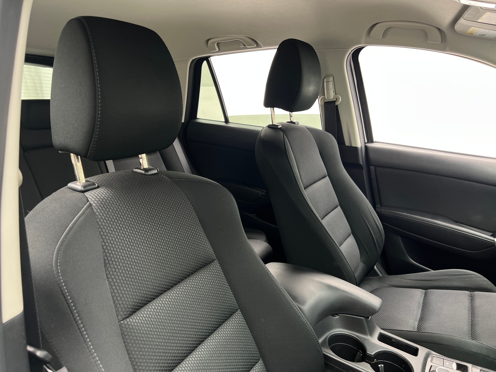 Thumbnail: 2016 Mazda CX-5 - 2