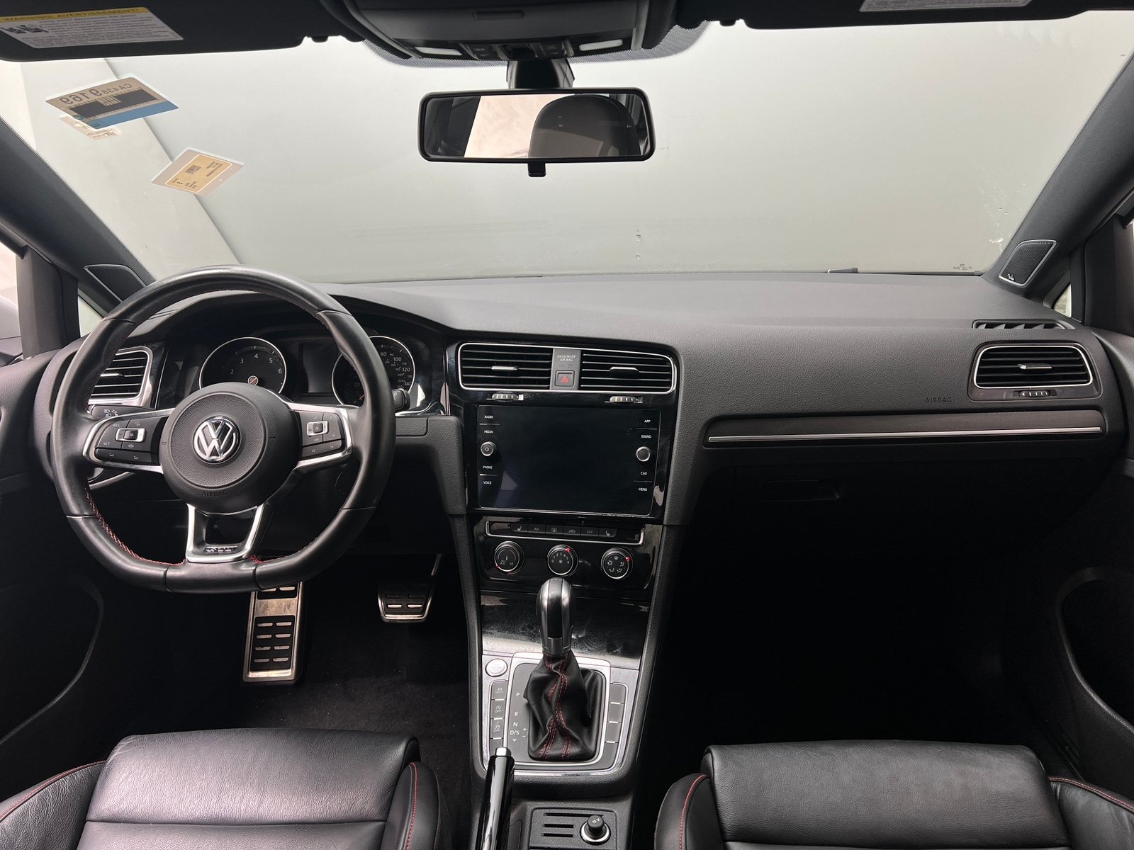 Thumbnail: 2019 Volkswagen Golf - 2