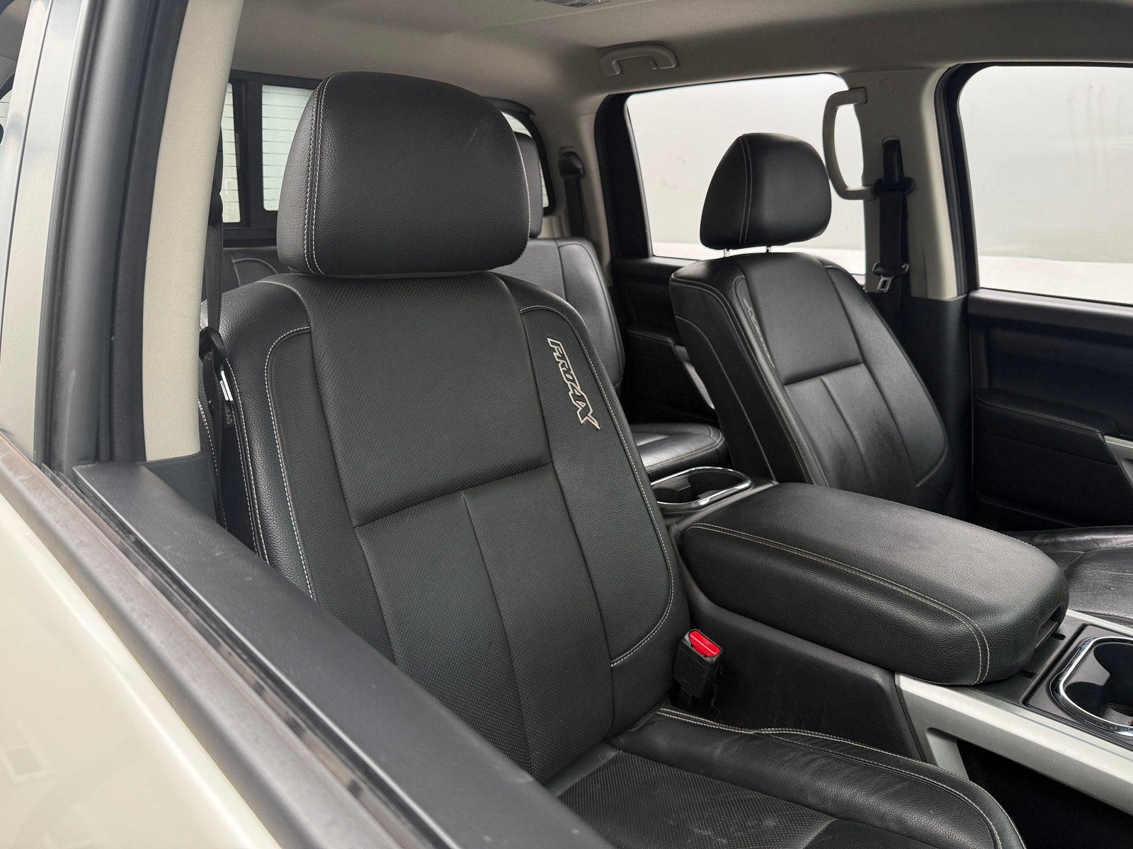 Thumbnail: 2019 Nissan Titan - 2