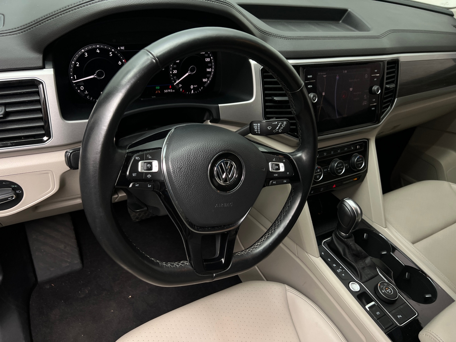 Thumbnail: 2019 Volkswagen Atlas - 4