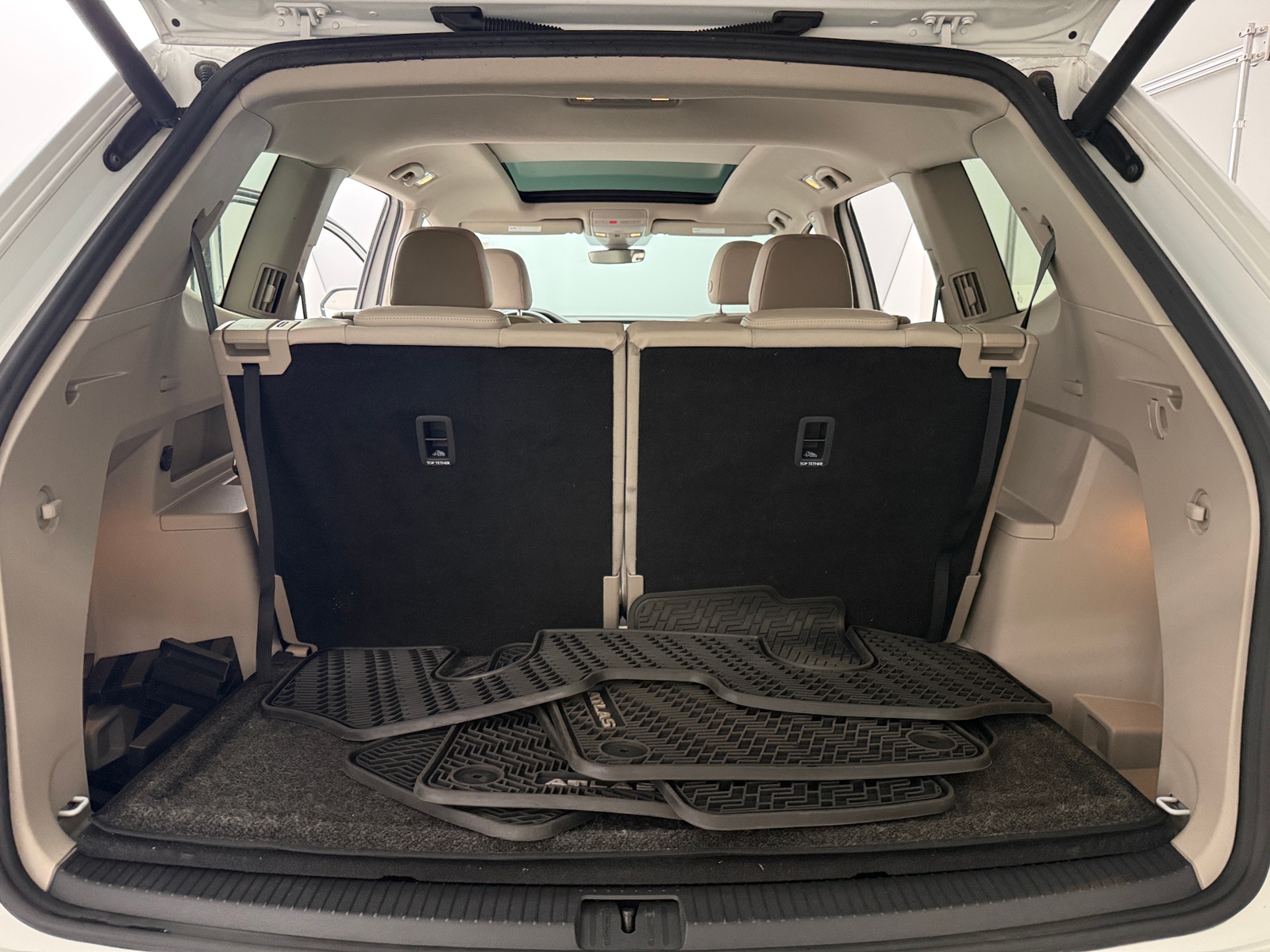 Thumbnail: 2019 Volkswagen Atlas - 6