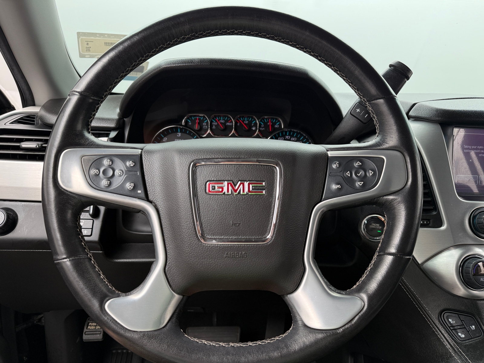 Thumbnail: 2019 GMC Yukon - 4