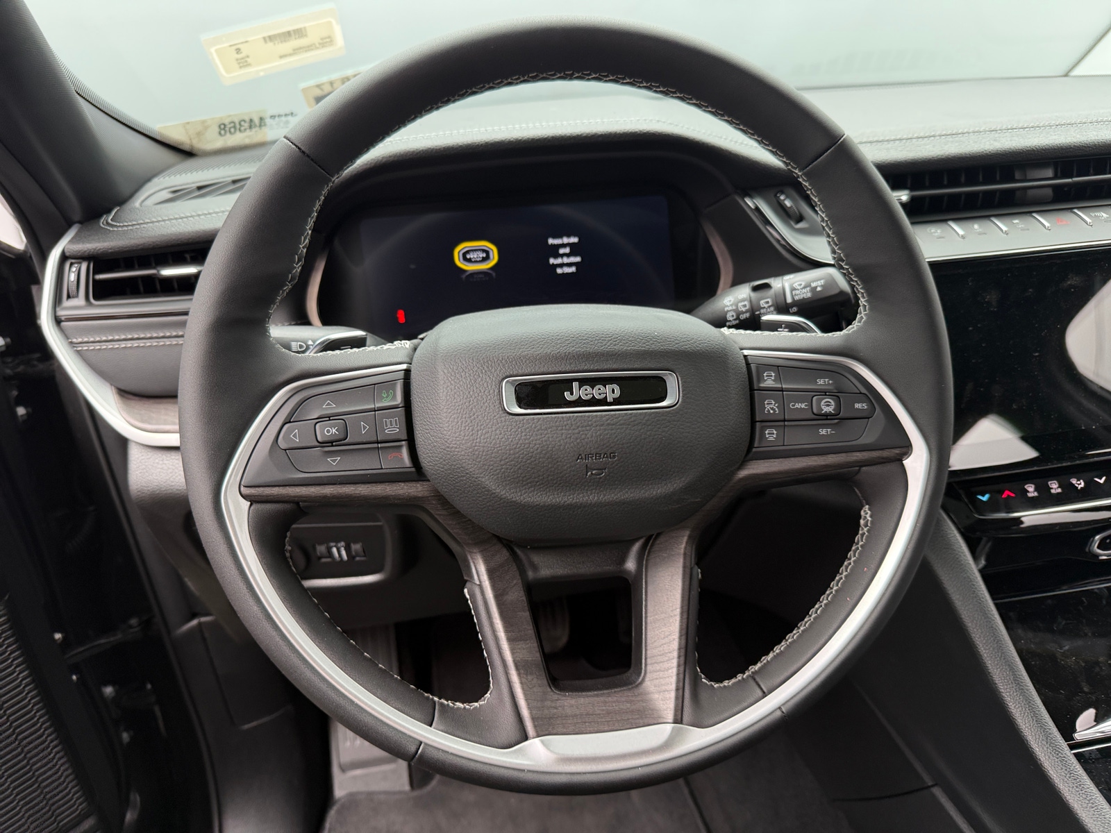 Thumbnail: 2026 Jeep Grand Cherokee - 4