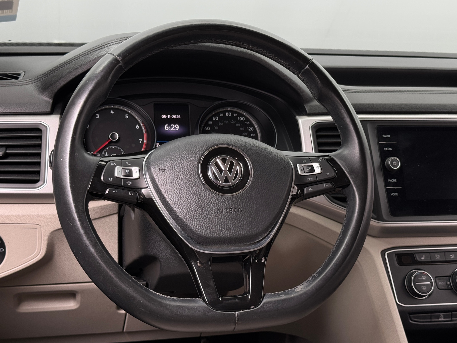 Thumbnail: 2019 Volkswagen Atlas - 4