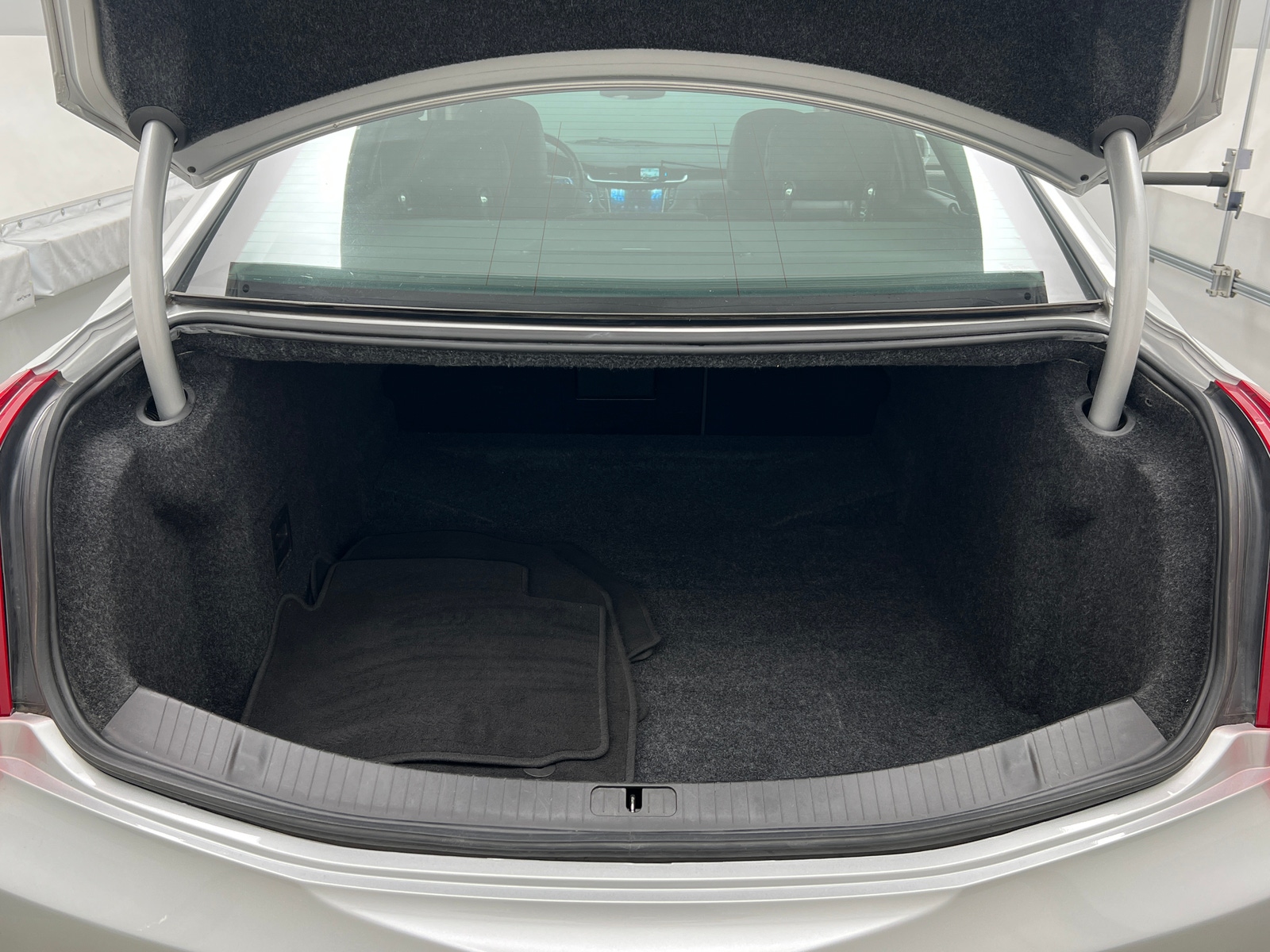 Thumbnail: 2017 Cadillac XTS - 6