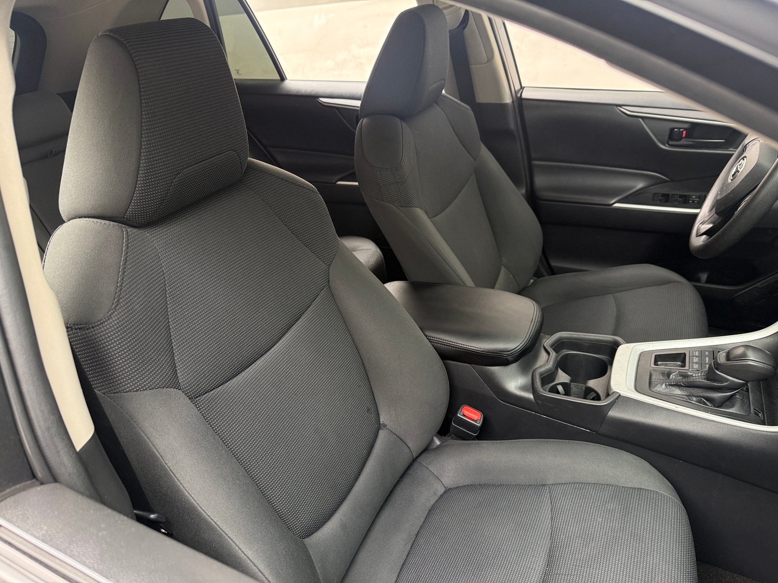 Thumbnail: 2021 Toyota RAV4 - 2