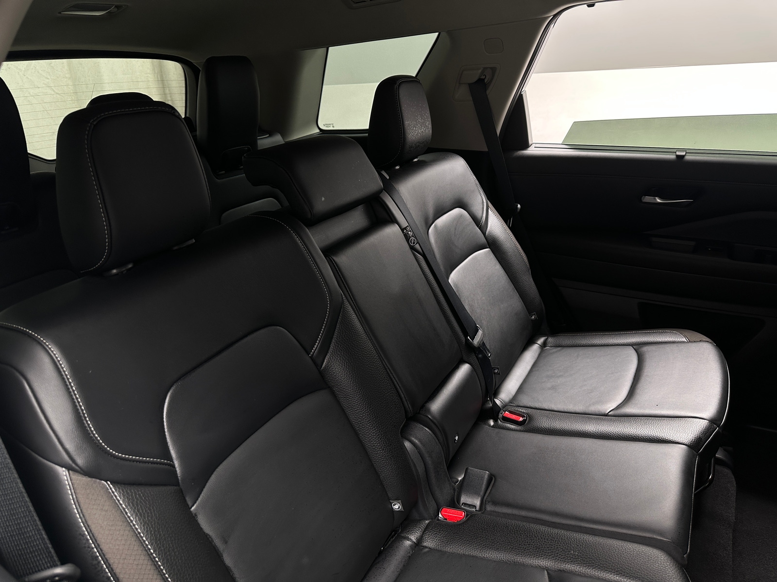 Thumbnail: 2023 Nissan Pathfinder - 5