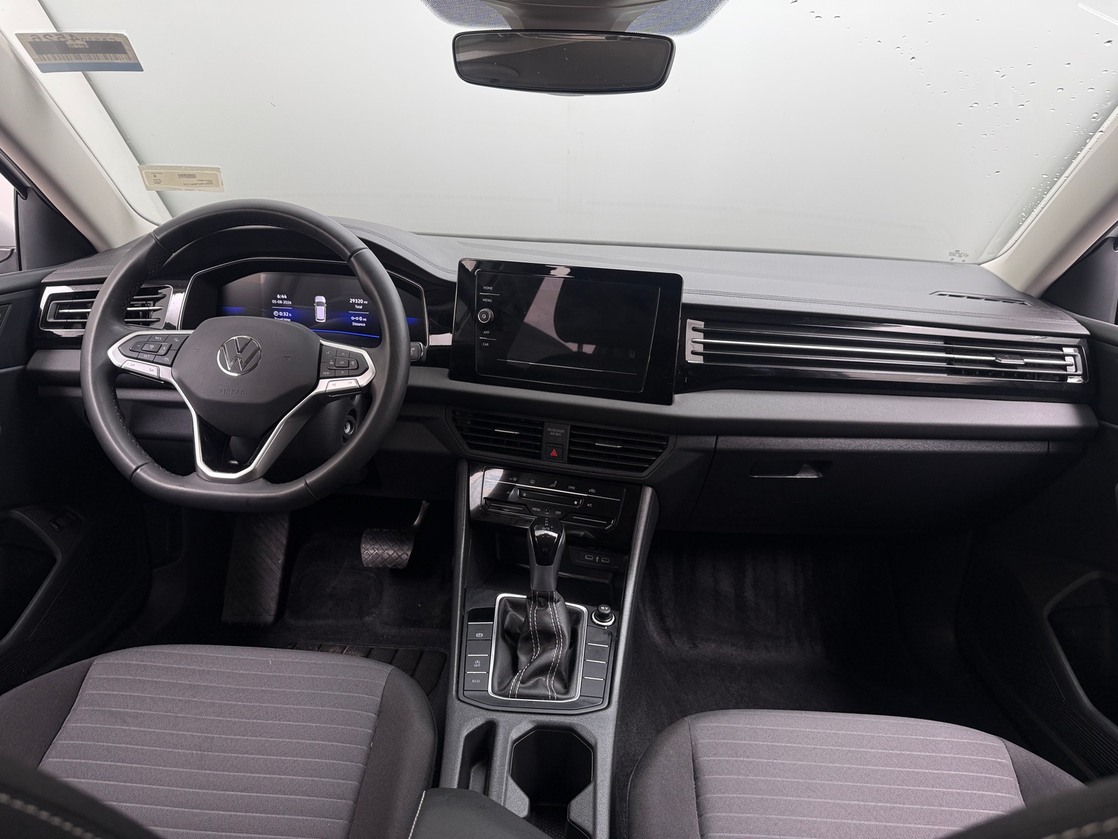 Thumbnail: 2025 Volkswagen Jetta - 3