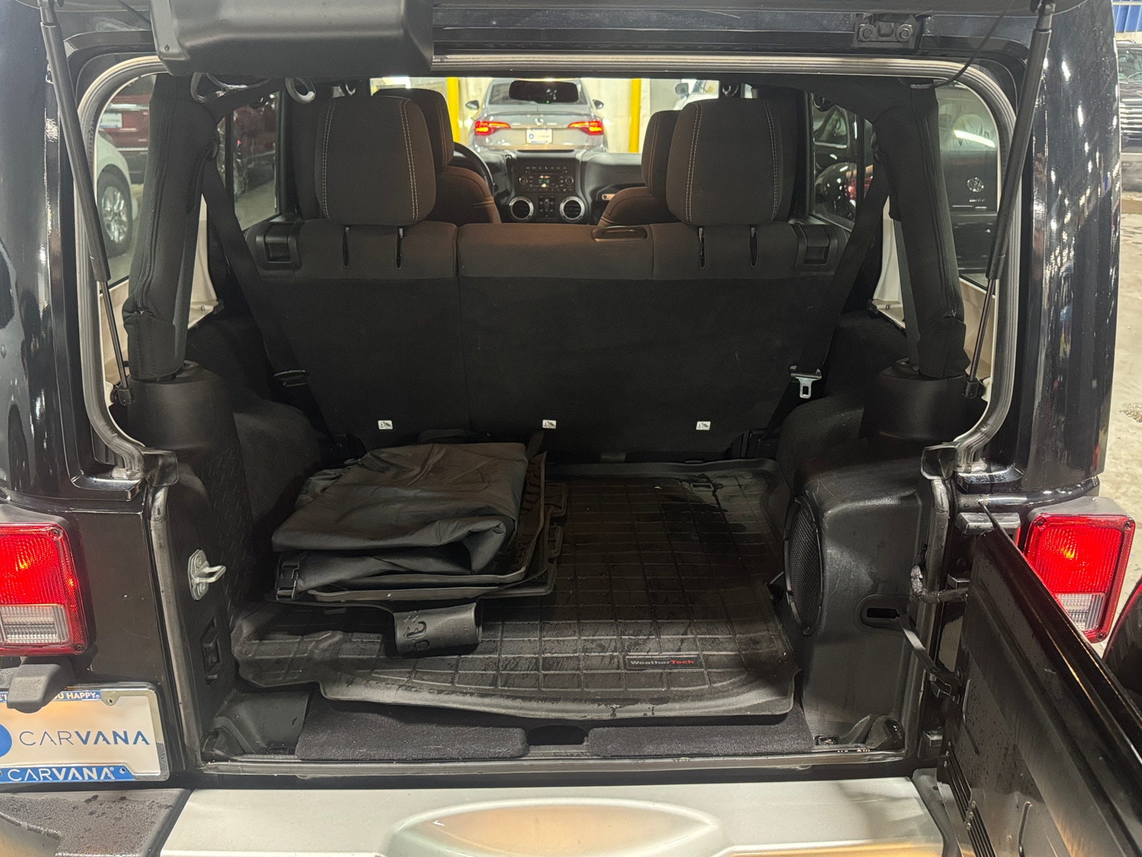 Thumbnail: 2014 Jeep Wrangler - 7