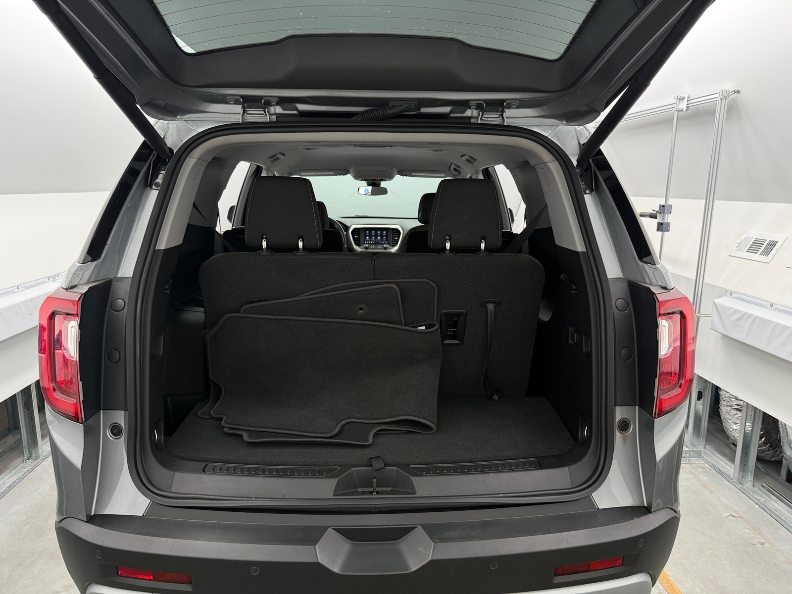 Thumbnail: 2023 GMC Acadia - 7