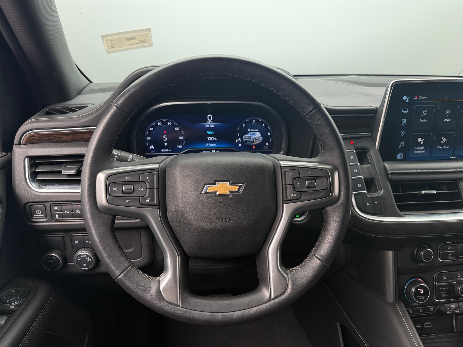Thumbnail: 2022 Chevrolet Suburban - 4