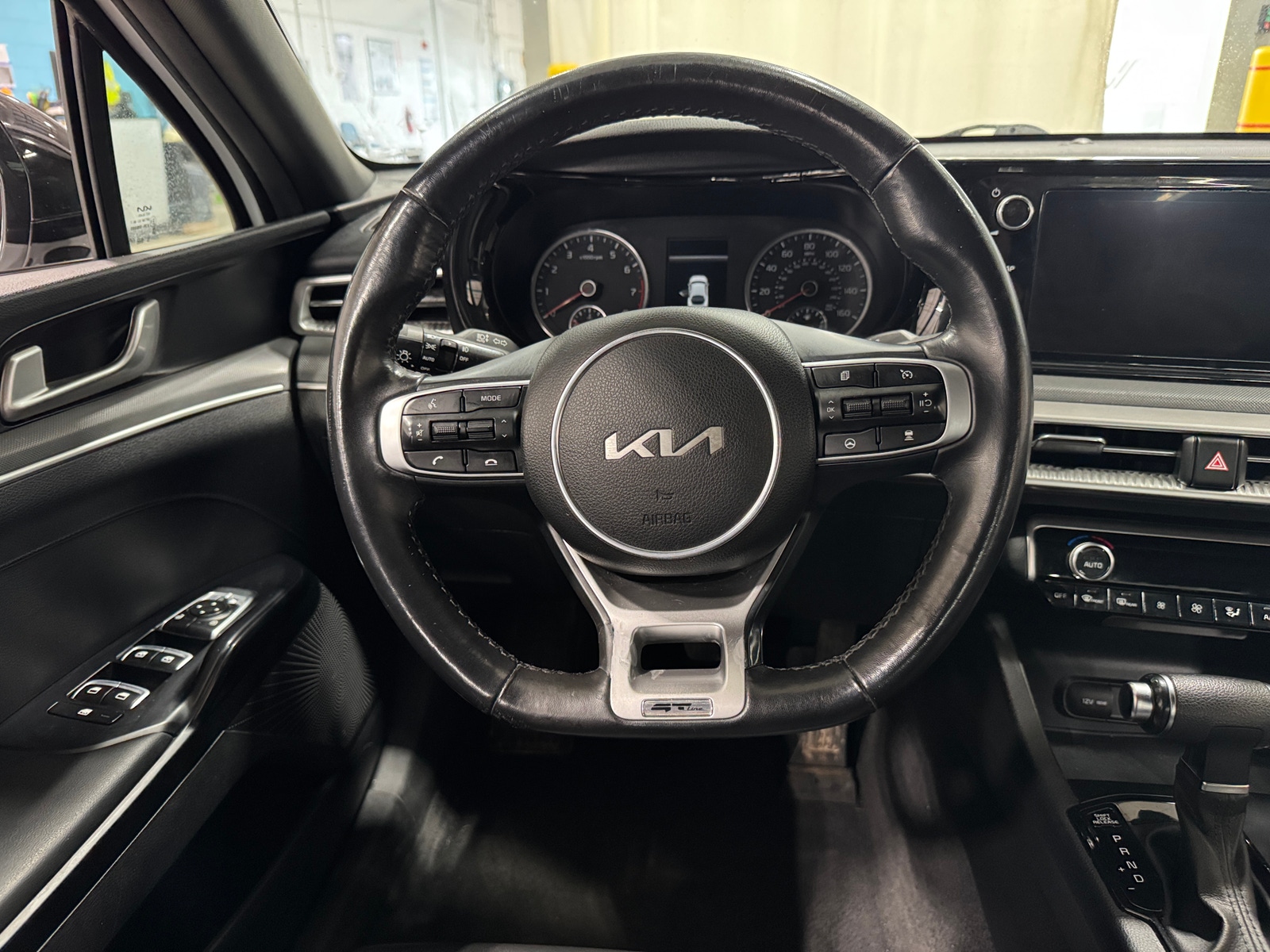 Thumbnail: 2023 Kia K5 - 5