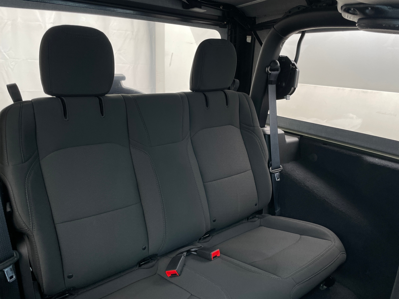 Thumbnail: 2022 Jeep Wrangler - 6