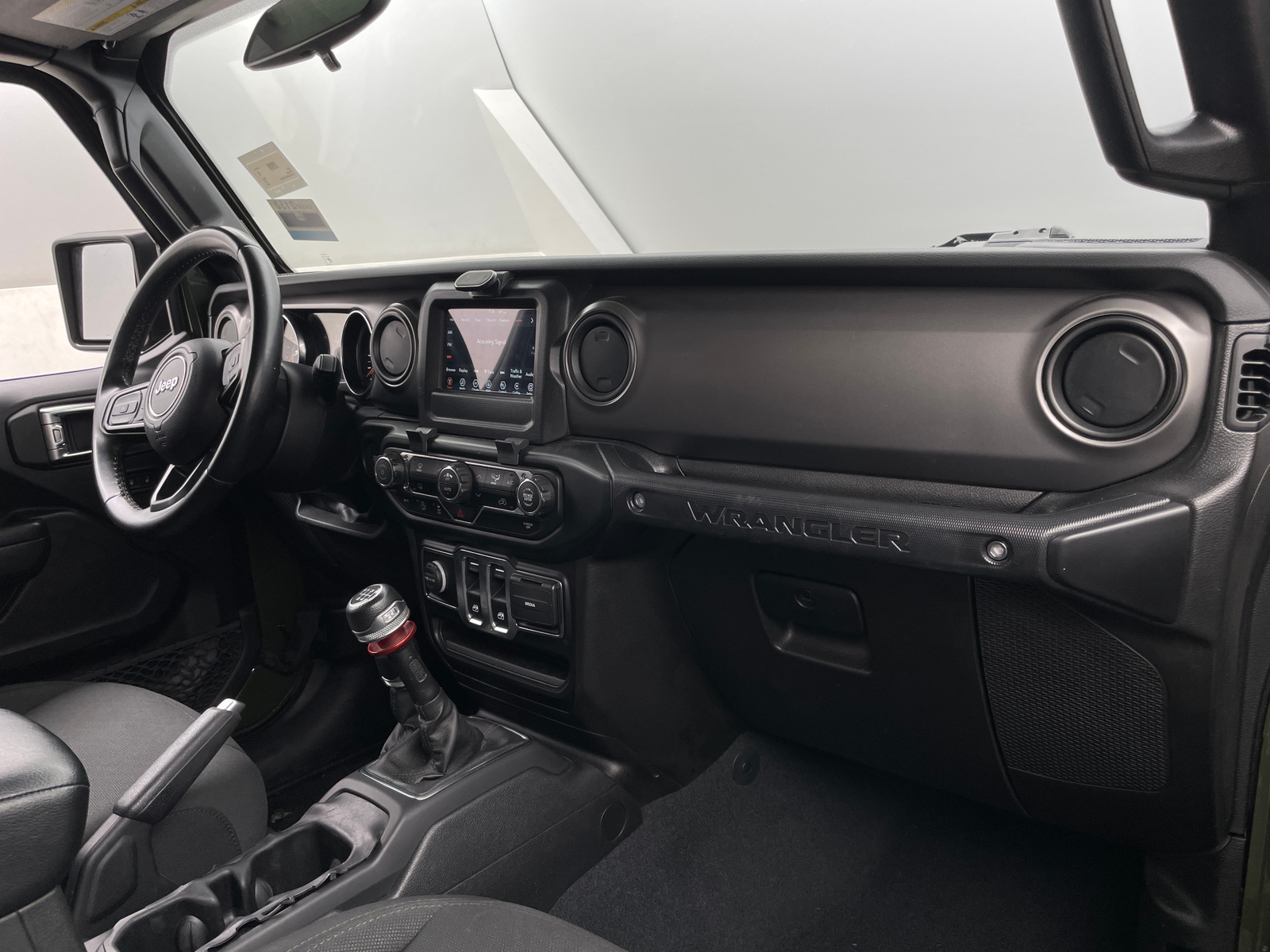 Thumbnail: 2022 Jeep Wrangler - 3