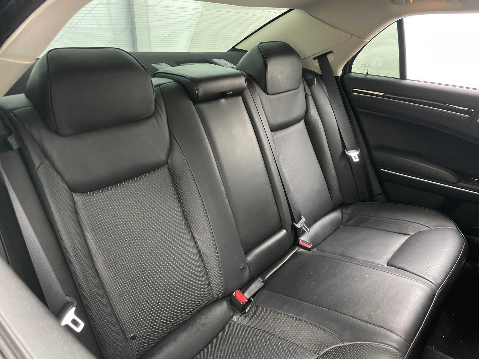 Thumbnail: 2019 Chrysler 300 - 5