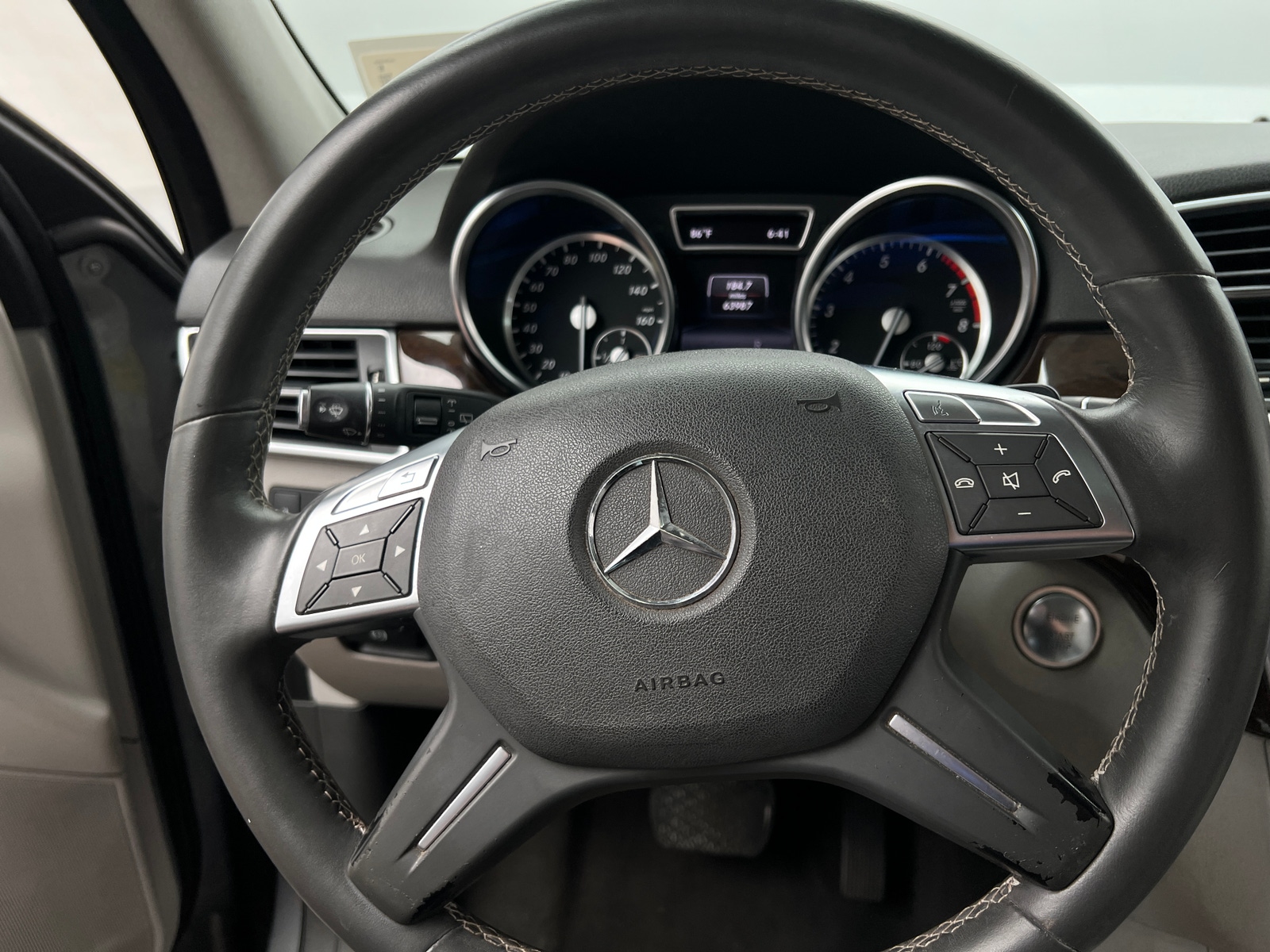 Thumbnail: 2014 Mercedes-Benz M-Class - 4