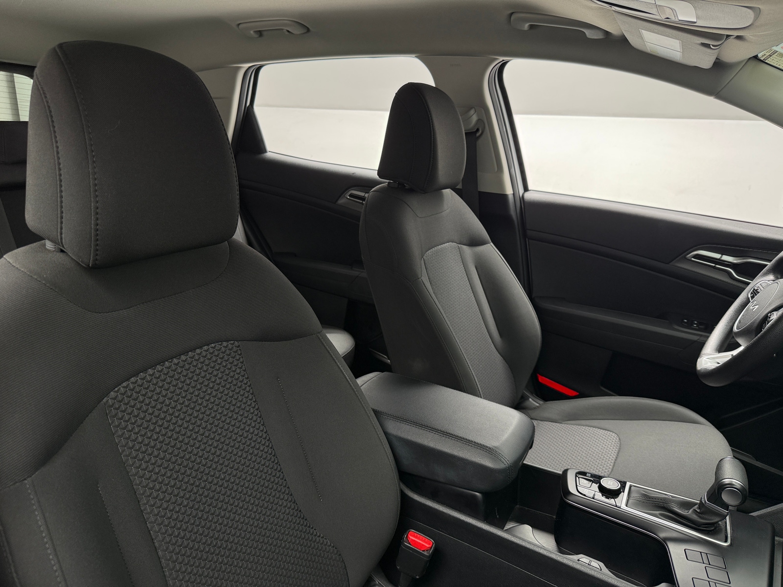 Thumbnail: 2025 Kia Sportage - 2